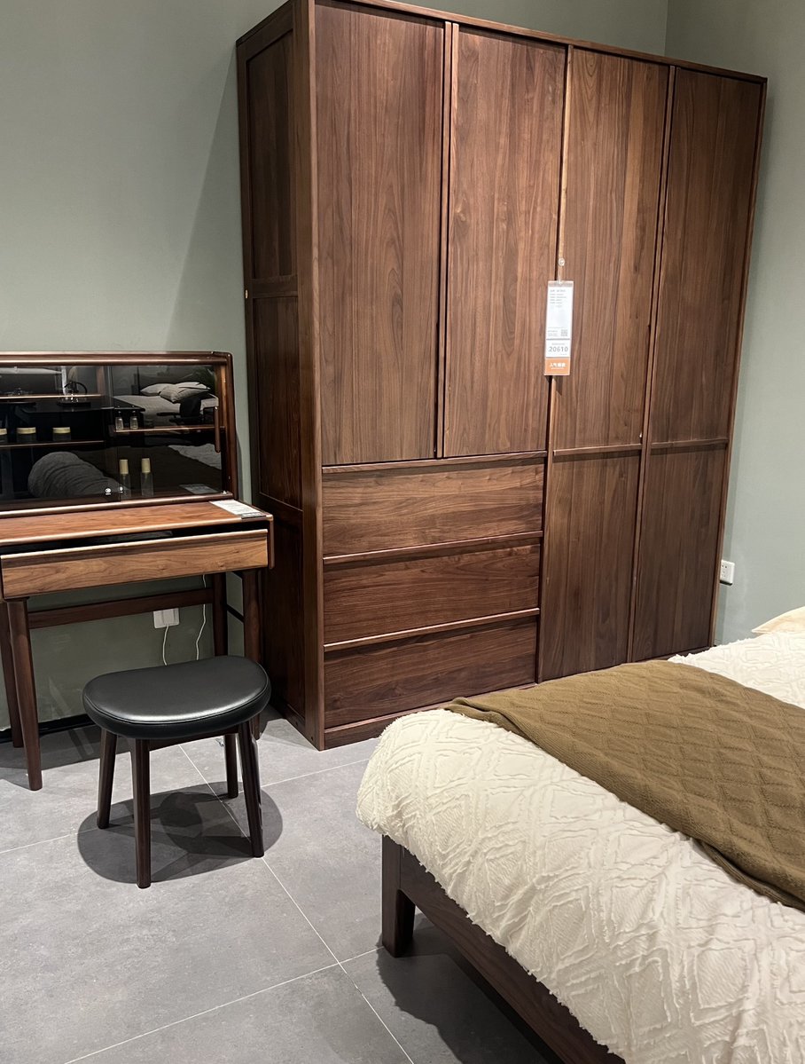 GVAwoodUSA's tweet image. Solid wood furniture brings calm, warmth, and everyday function into the home. Clean lines, natural textures, and timeless design create balanced interiors. #homedecor #interiordesign #furniture

Available on Amazon