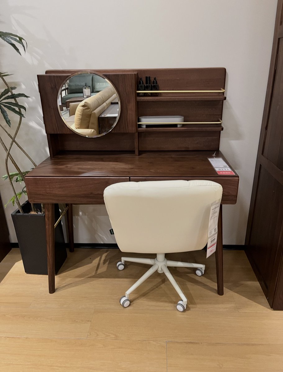 GVAwoodUSA's tweet image. Solid wood furniture brings calm, warmth, and everyday function into the home. Clean lines, natural textures, and timeless design create balanced interiors. #homedecor #interiordesign #furniture

Available on Amazon