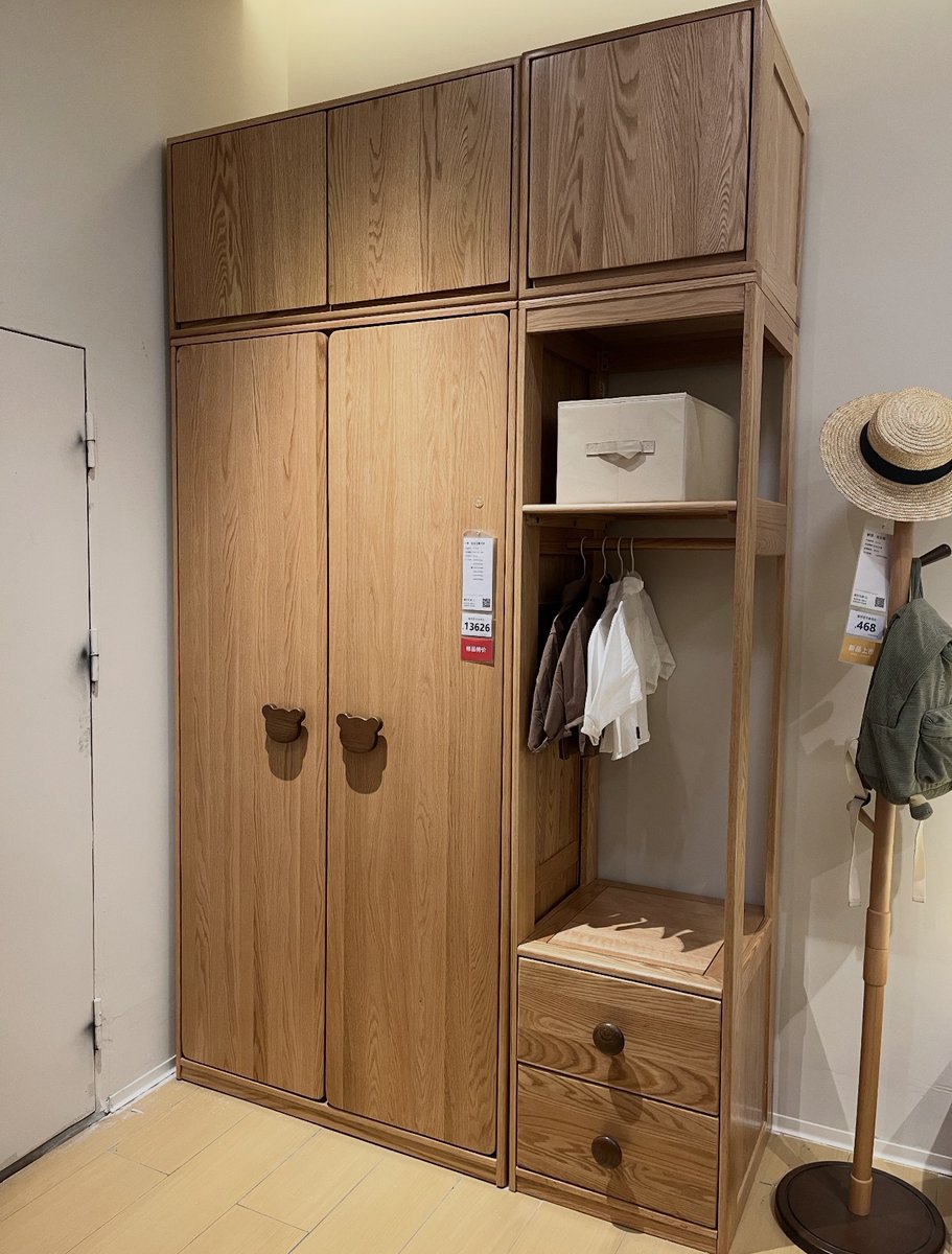 GVAwoodUSA's tweet image. Solid wood furniture brings calm, warmth, and everyday function into the home. Clean lines, natural textures, and timeless design create balanced interiors. #homedecor #interiordesign #furniture

Available on Amazon