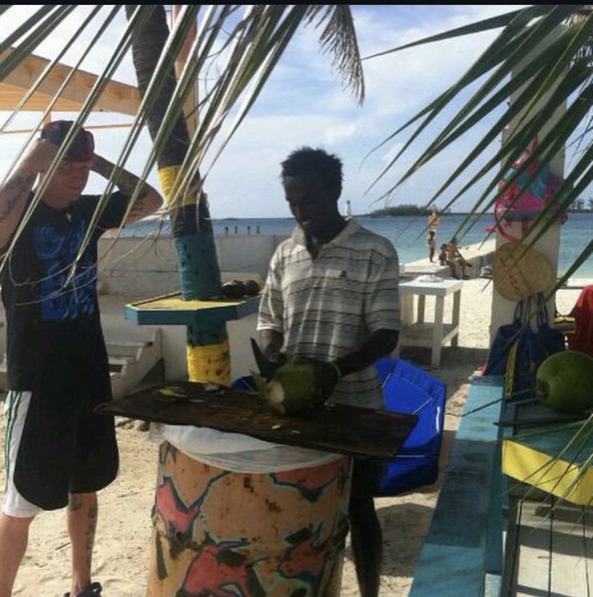 RhettVandal's tweet photo. Island time got me slowing down but leveling up 🌴
Peace over pressure, purpose over panic… I’m exactly where I need to be.
#IslandTime #StayPresent #MindsetShift #PeaceOverPressure #LevelUpDaily https://t.co/S5a3Zqbvbn