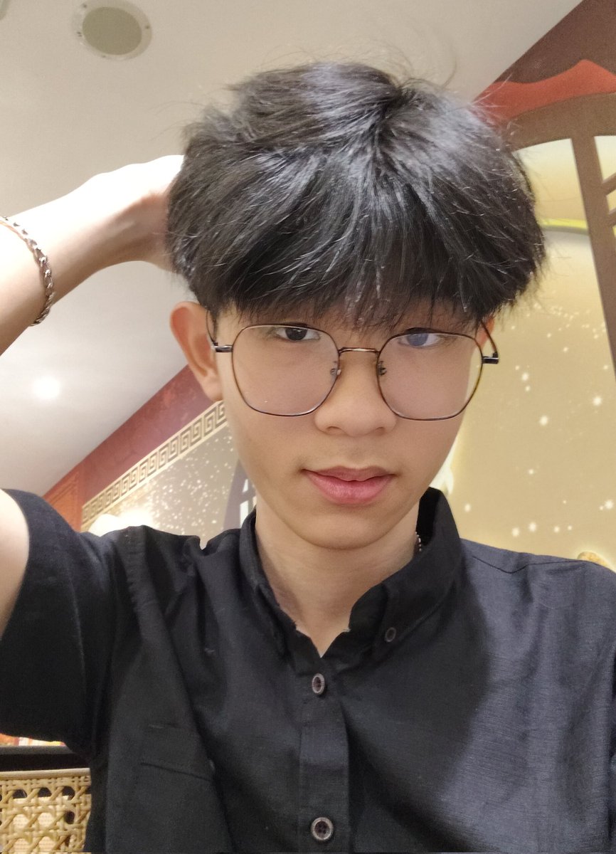 p lix tweet media