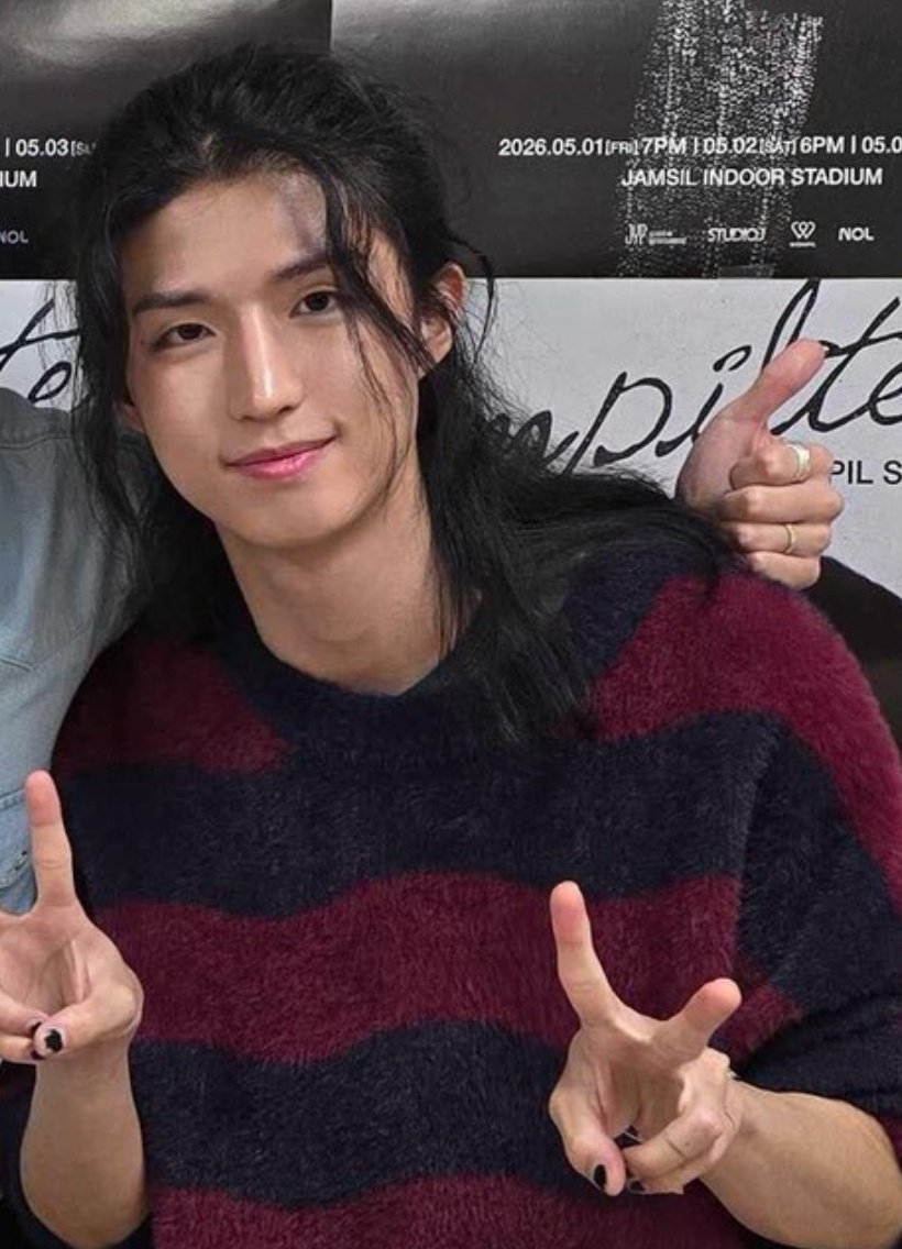 ❣️aemo 에모 =͟͟͞͞( ·◜ω◝ ) tweet media