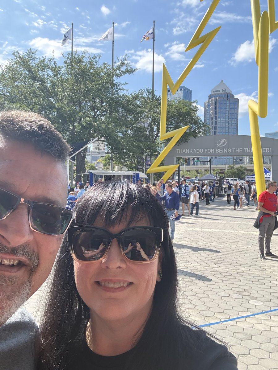 gnnssgrl's tweet photo. #gobolts Game 7! Let’s goooooooooo!!! https://t.co/2GWbWRhRx1