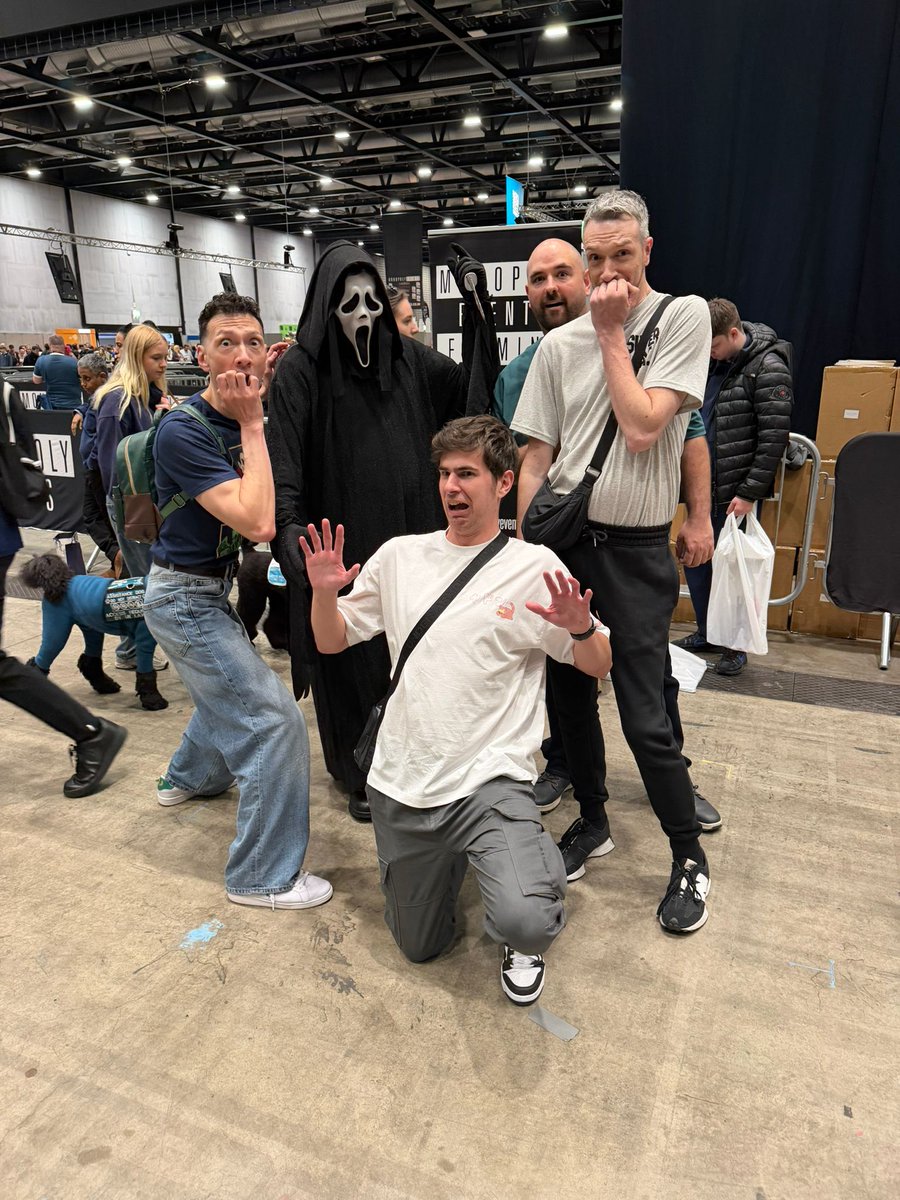 leighwynne33's tweet image. Been to #ComicCon in liverpool this weekend, its been amazing! 

Also meet @Ty_Ler45 for first time in 6 years!  

We have had an incredible weekend, there's been hundreds of photo opportunities! 🥰🥰🥰🥰

Here are just afew! 👇👀👍