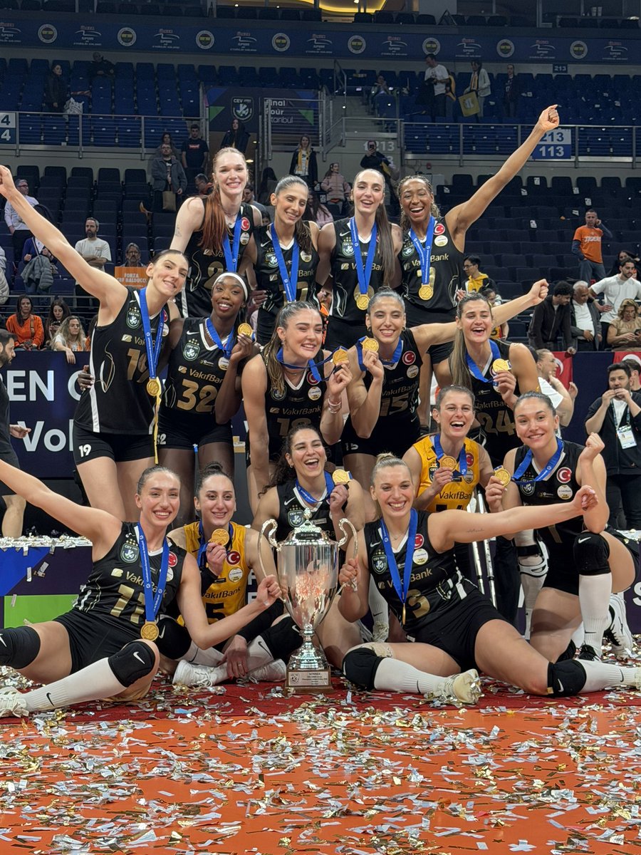 vôlei | medveguillen tweet media