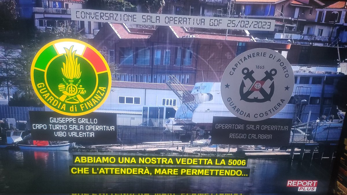 Dalle comunicazioni tra finanza e guardia costiera si comprende come i due corpi dello stato si siano parlati, ma essendo #migranti la guardia di costiera interviene solo per eventi #sar conclamati per arrestare i migranti, per scelta politica del 2022 #report