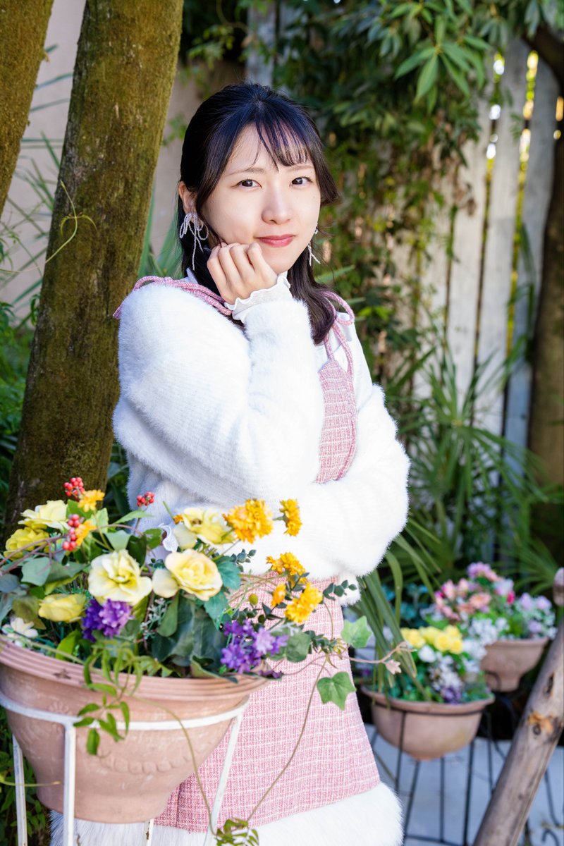 じーつー tweet media