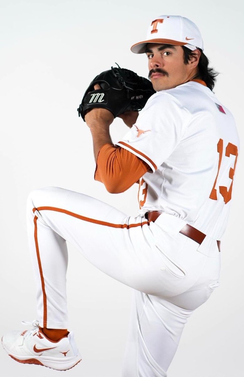 UFCU Disch-Falk Field tweet media