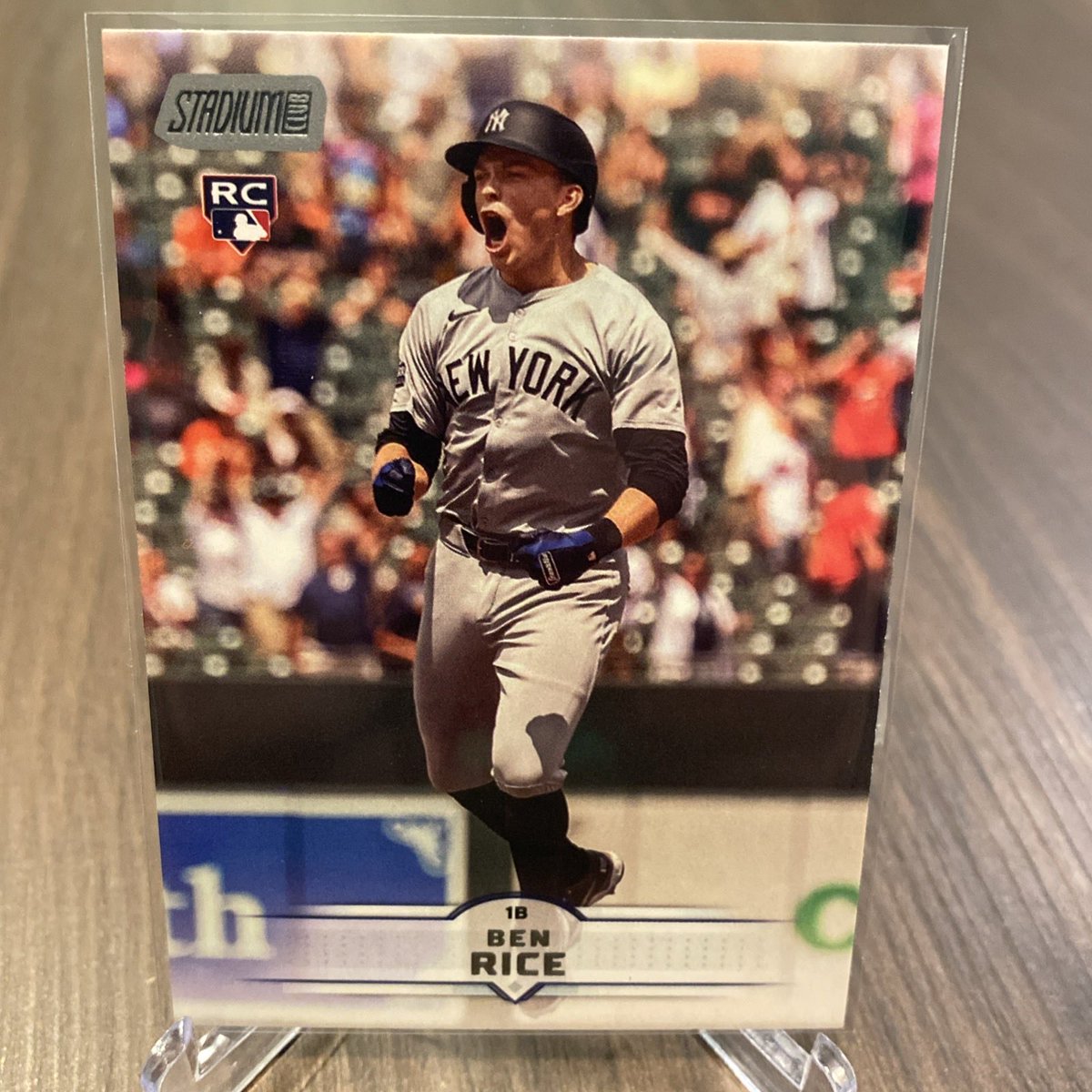 PromotionsDa's tweet image. Check out 2025 Topps Stadium Club - Ben Rice #196 (RC) New York Yankees 
Rookie Card 
ebay.us/m/nN4AVx #eBay 
#Topps #TheHobby #BaseballCards