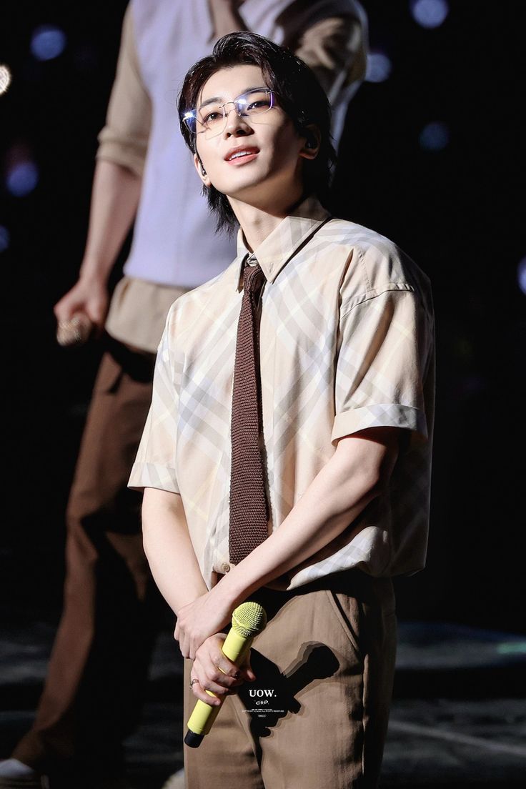 _hourlywonwoo's tweet image. #WONWOO #세븐틴 #원우 #SEVENTEEN