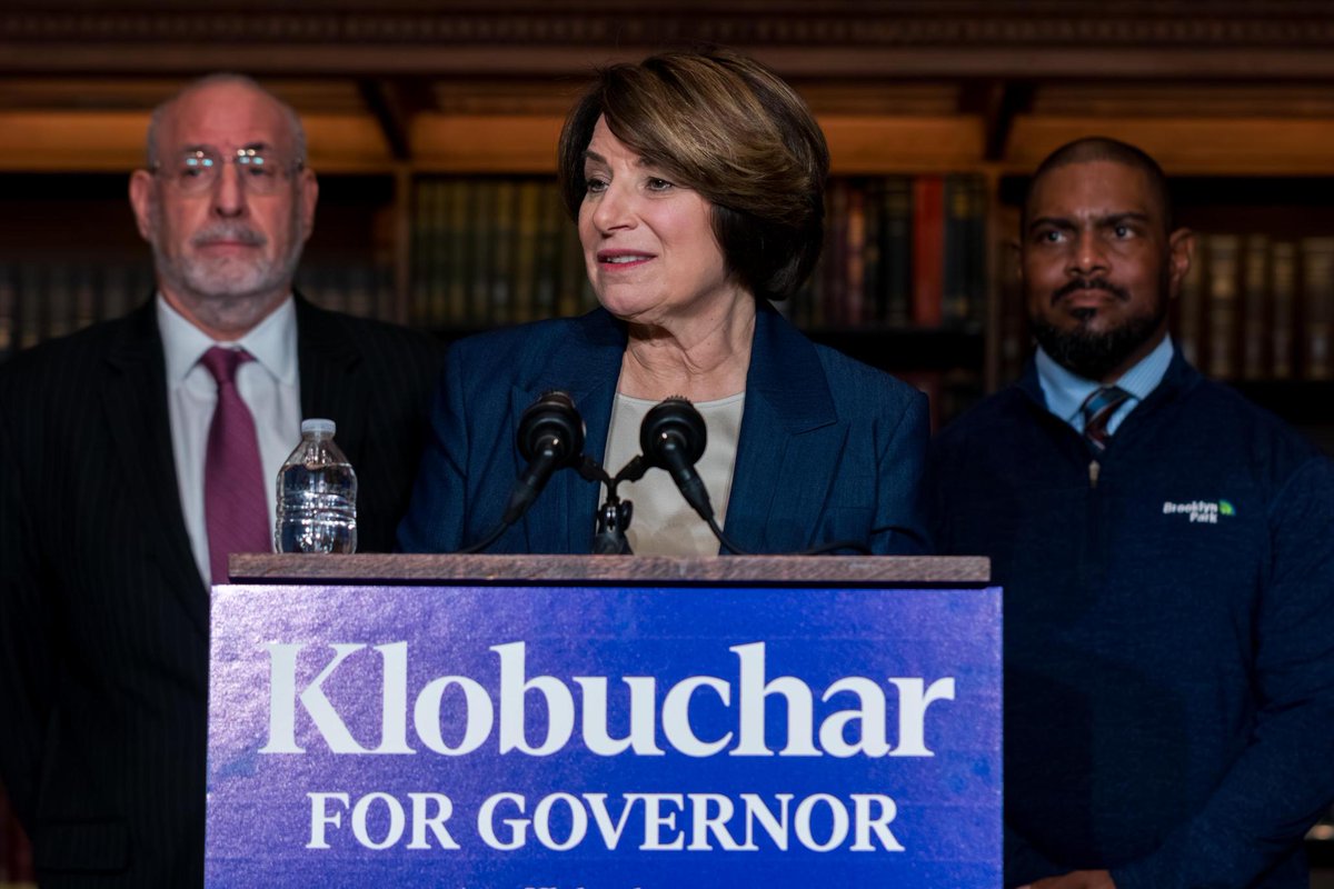 Amy Klobuchar tweet media