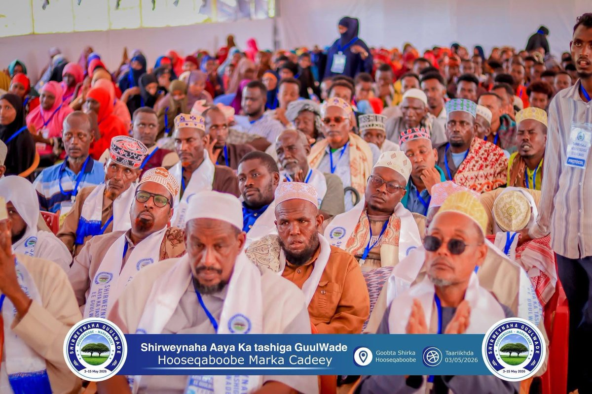 Yaska74750972's tweet photo. Odayaasha dhaqanka somaliyeed oo kushiray caasimada G shabeelada hoose geedi caanaleh insha Allah✊🥰👏 https://t.co/yPX0xc4yBF