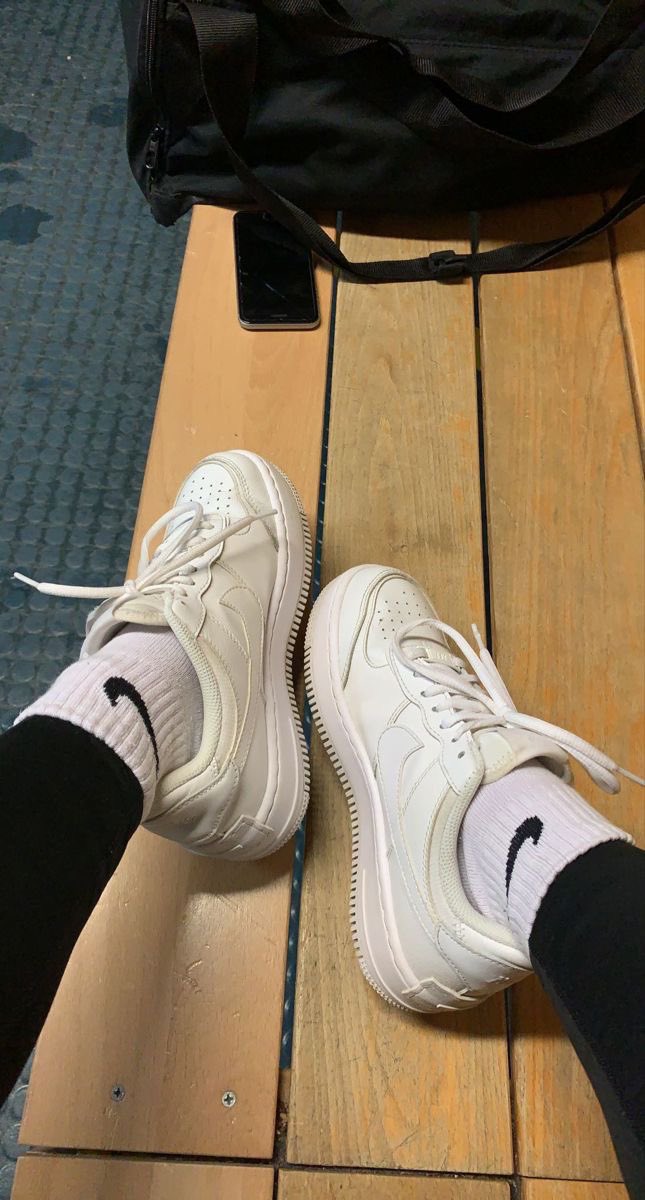 sahra ⋆.𐙚 ̊ tweet media