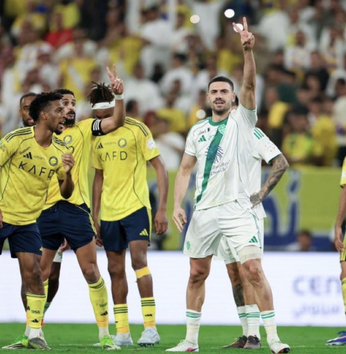 بطل النخبة كالعادة 🏆🏆 tweet media