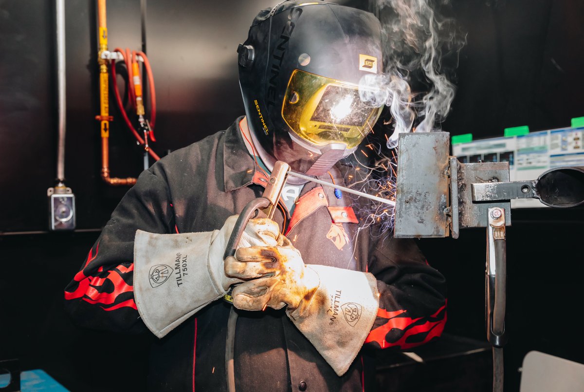 SUNYNiagara's tweet photo. Attention BOCES welding students! 🧑‍🏭

We will be hosting an informational session regarding SUNY Niagara's welding program and transfer credits on Thursday, May 7th from 5:30-7pm.

Register here: https://t.co/uOfTcx2Yr6 https://t.co/TAbmpi7Qei