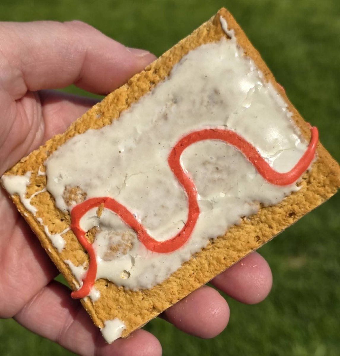 Snackolator tweet media
