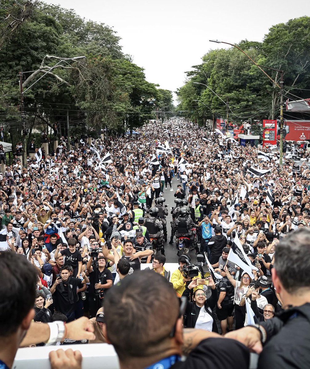 El Hincha Franjeado tweet media