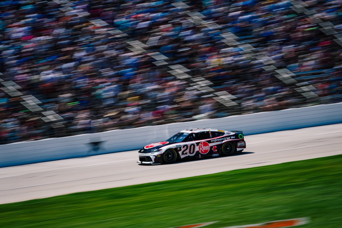 Joe Gibbs Racing tweet media