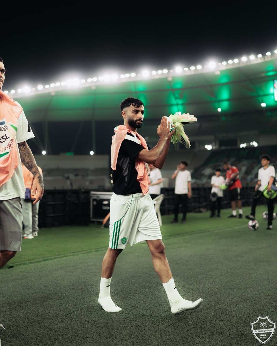 النادي الأهلي السعودي tweet media
