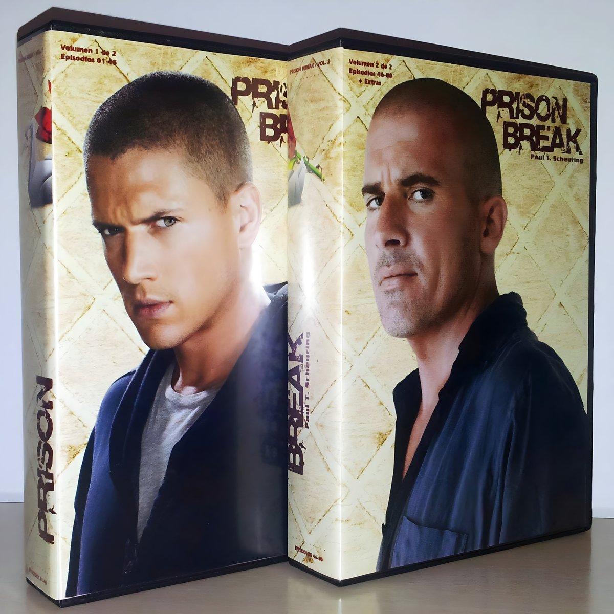 vicdbz's tweet image. De cuando me hice mi primera versión casera de Prison Break, grabando en DVDs ripeos que no eran ni en alta definición cuando no teníamos aún la última temporada. Ya no la conservo, pero no quedó mal 😅

#PrisonBreak #DVD #Series #Cover #Audiovisual