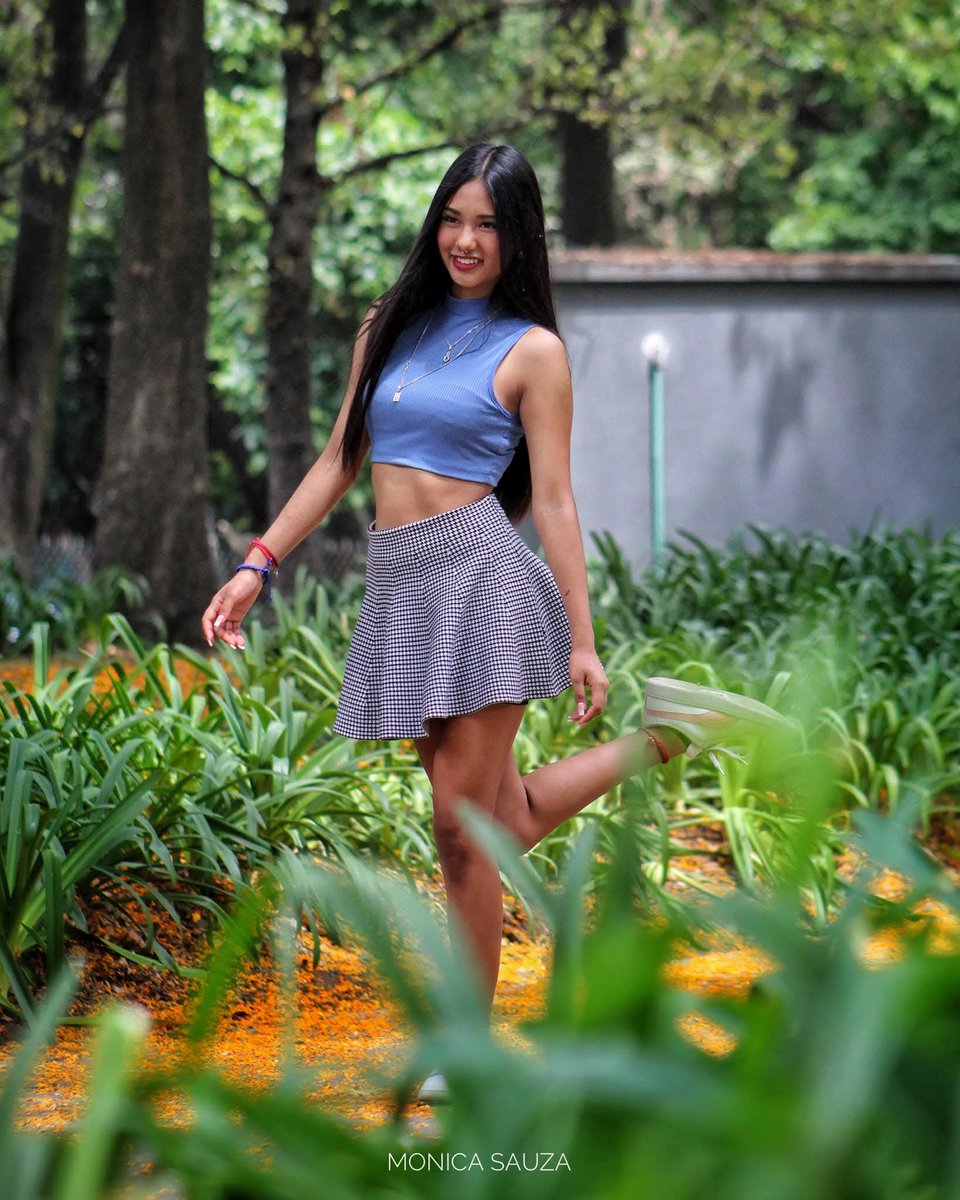 mosave_87's tweet image. Qué cosa más bonita es verte, mientras me ves, viéndote a ti. 
José Urbano 

📷 IG: monicasauza

#cdmx #chapultepec #portraitphotography