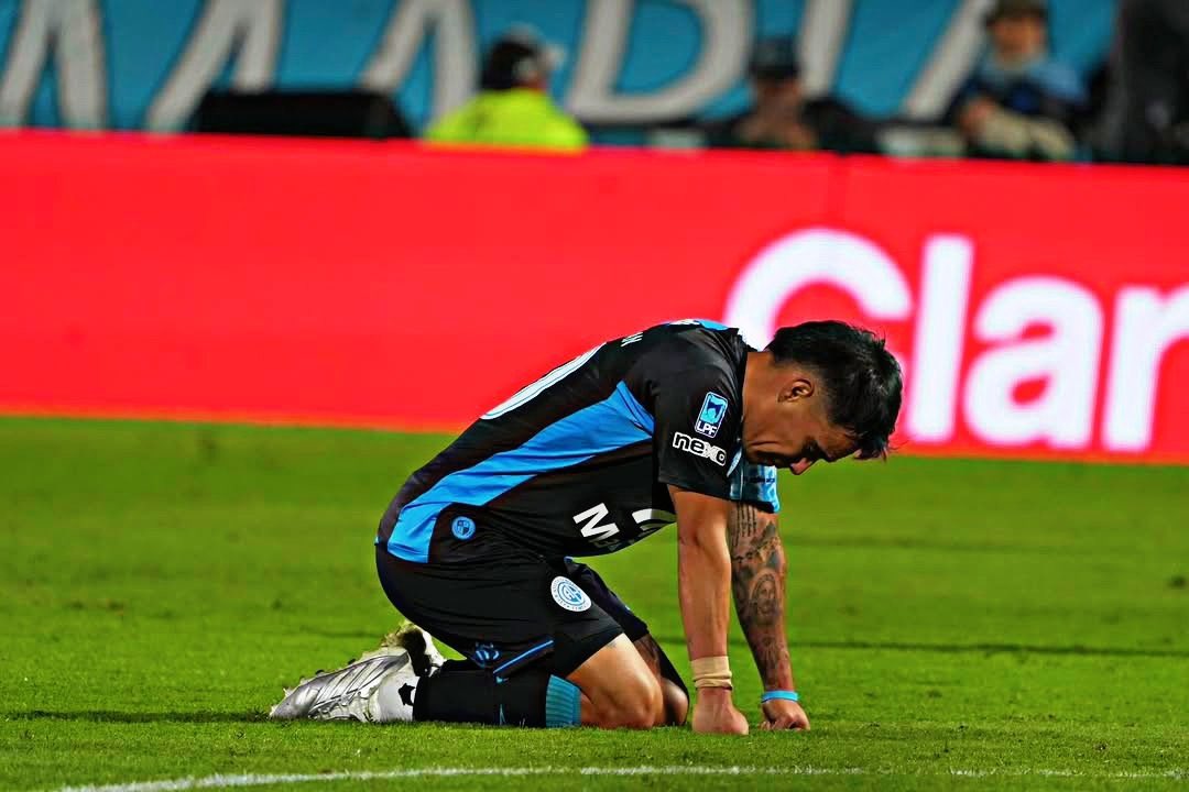 "El que se engrandece, será humillado, y el que se humilla, será enaltecido" (Mt 23, 12).