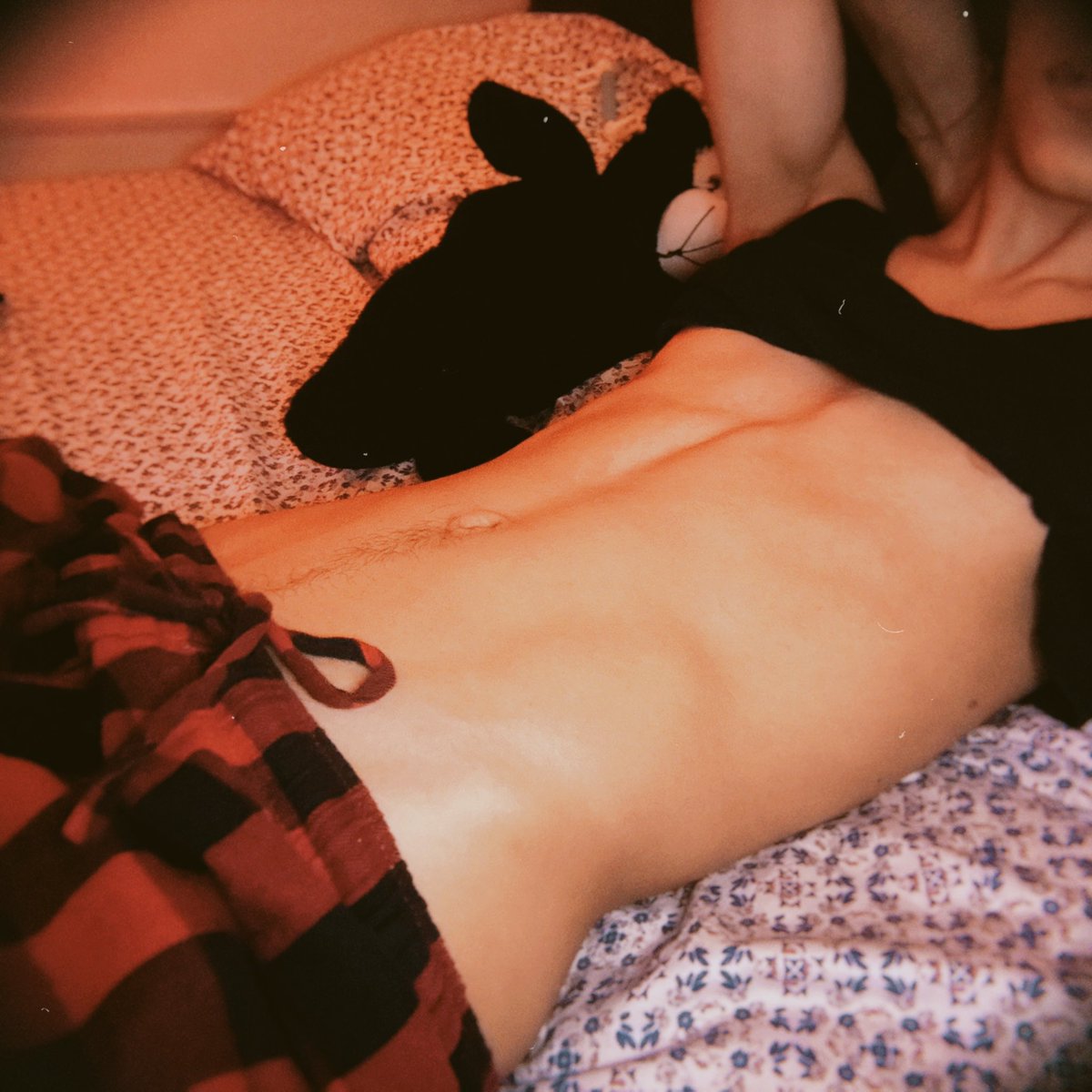 vaannycb's tweet photo. domingo de netflix 👅 ¿alguien?

@TwinksEdoMex https://t.co/iPpXaiSHxa
