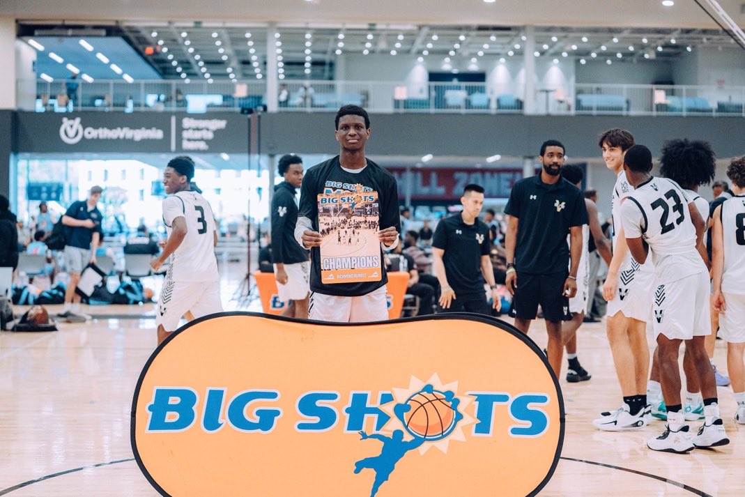 BigShotsGlobal's tweet photo. #BigShots #RichmondRumble

🏆 17U SLAM Championship 🏆

Champs: Virginia Elite UA RISE GADSON 78
MVP: #2 Farrell Djossinou scored 21pts in the title game. 

Runner Up: NC Invasion 67 https://t.co/X0pPTrUWAj