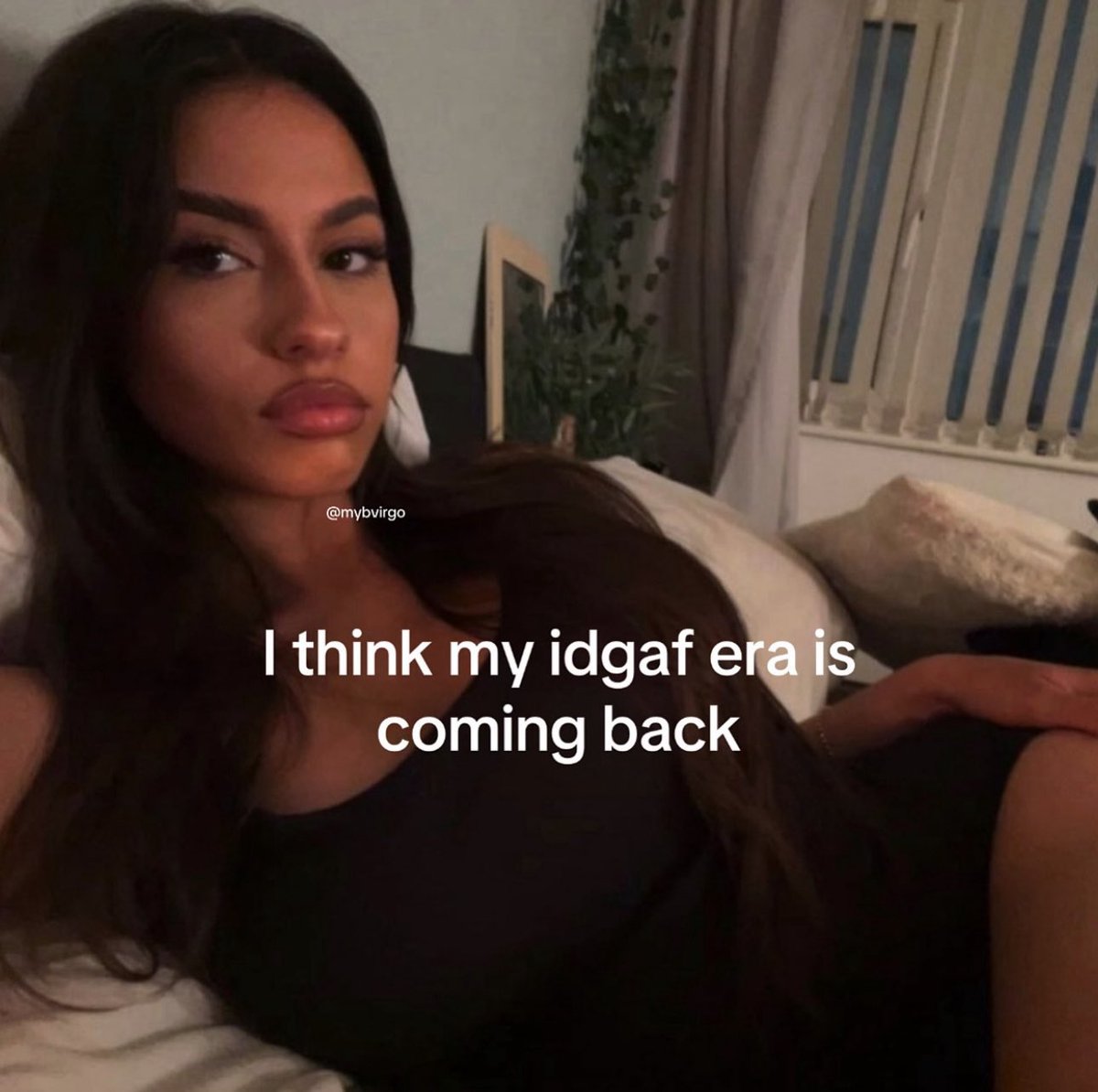 A✰ tweet media