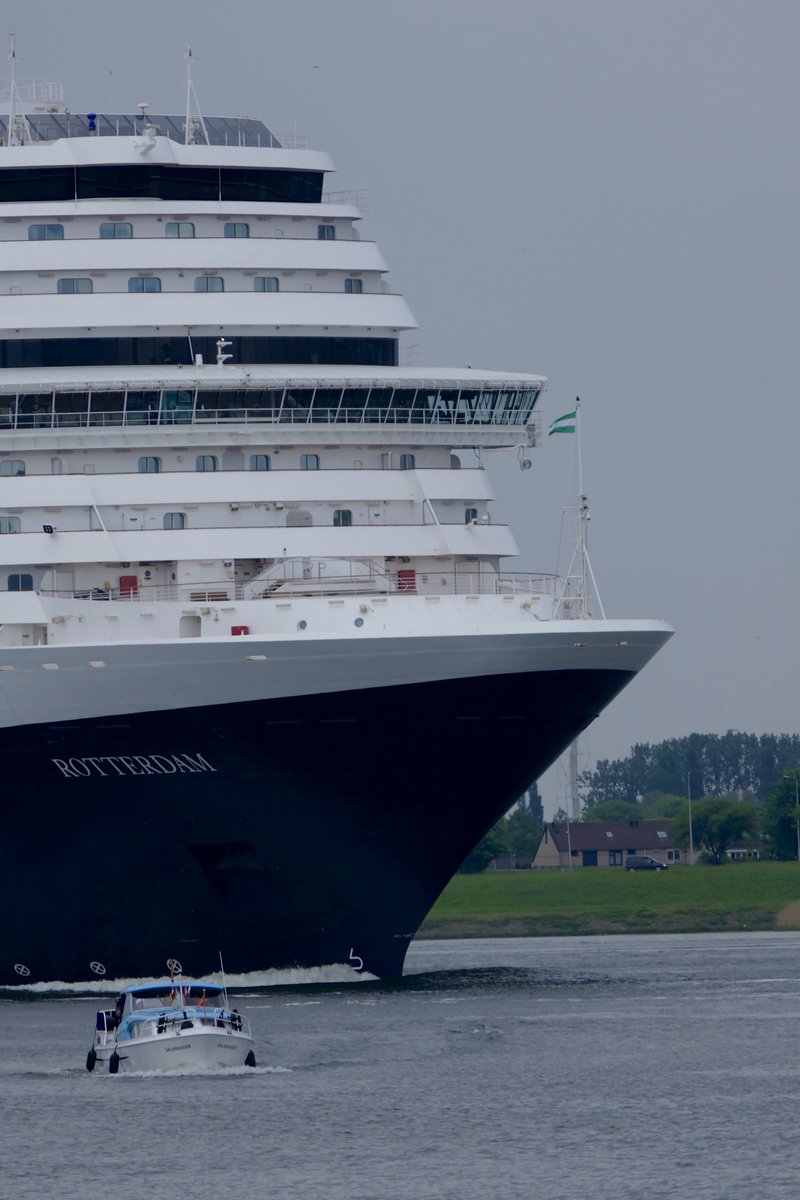 MoonMaassluis's tweet photo. De Rotterdam - America Line โฆ van Rotterdam naar Haugesund https://t.co/tAT9imfnAh