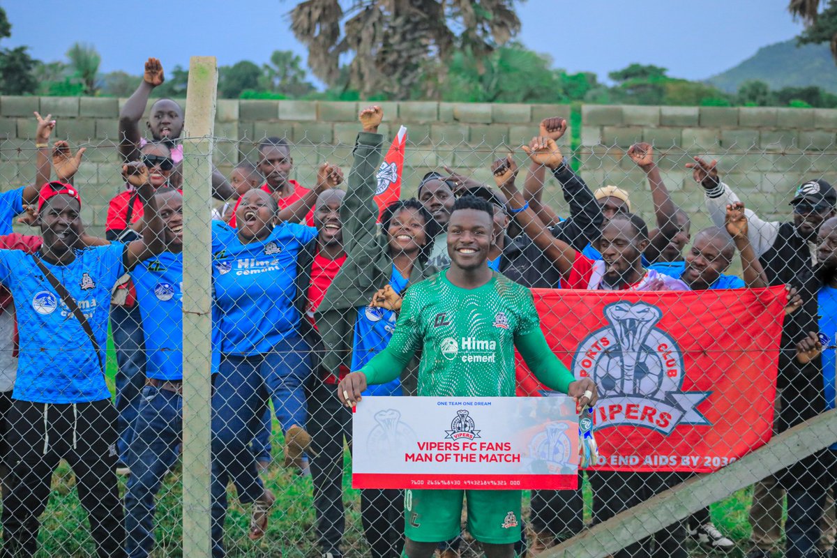 FansVipers's tweet image. Full Time
Kitara FC 0-0 Vipers Sc
#KITVIP @FUFAUgandaCup 
#VipersScFans #OneTeamOneDream