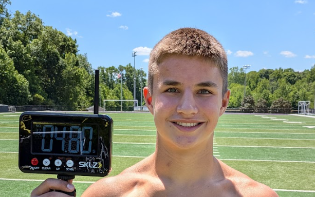 SheldonEricks's tweet photo. I was out working on my craft today when I ran a 4.80 lasered 40-yard dash! 

@CoachEJYoung3 @fmsaints7v7 @ZLendyak @RidgeCatawba https://t.co/8wLPKLbCZO