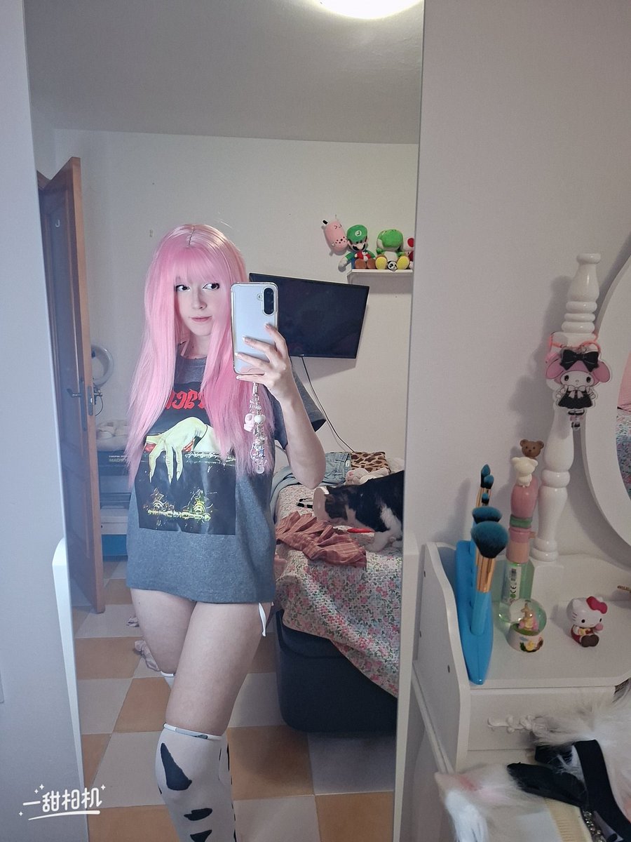 SweetLyna95's tweet image. Me encantan este tipo de fotos 💖🥰

#egirl #kawaii #fansly #cute #of #hot #sexy