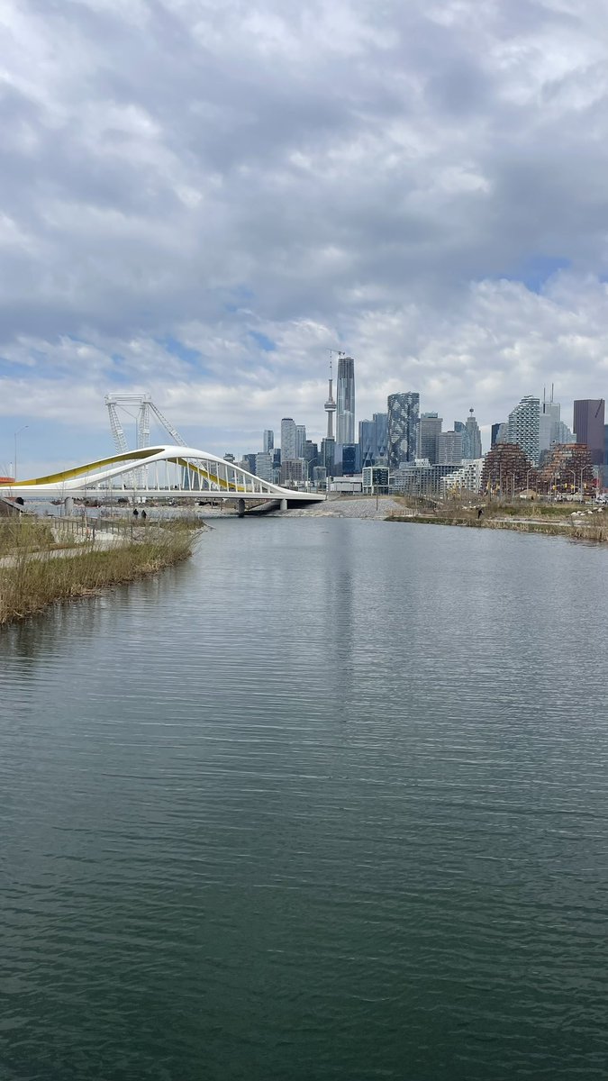 AbeLimitless's tweet photo. Finally got to see Biidaasige Park During Jane’s walk. I love this city https://t.co/zaXFGWKKGl