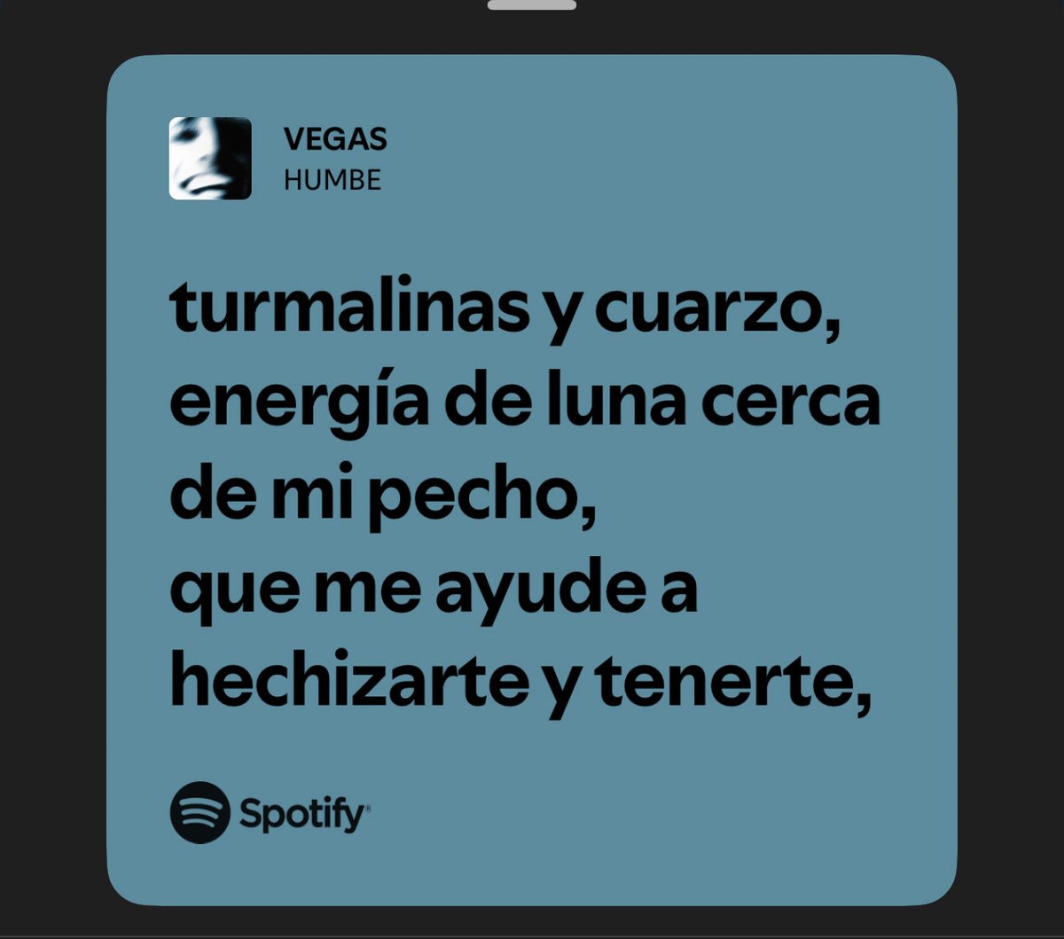 LissCe10's tweet photo. Humbe sabe cosas 🌕✨ pfff pero que rolota #faaaaaaan #humbe que letra !!!! Todas son mis favoritas “Se que es un sueño, pero no lo suelto”. https://t.co/OKkXBCJtgZ