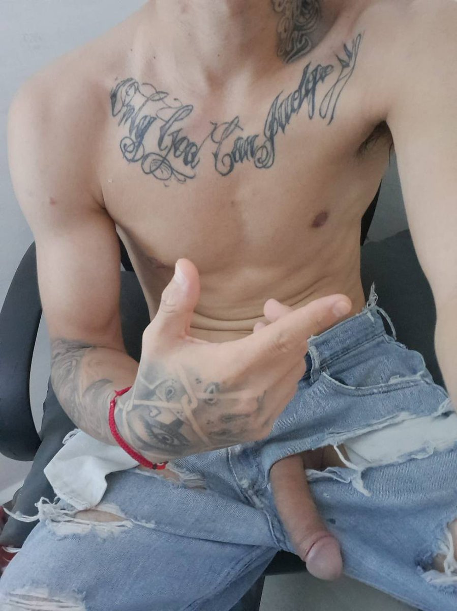 PUTIRELATOS GAY tweet media