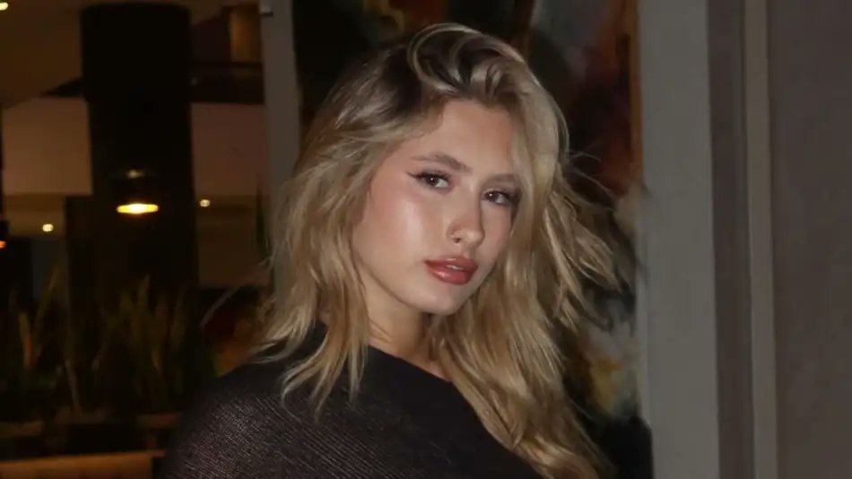 Laura Ubfal tweet media