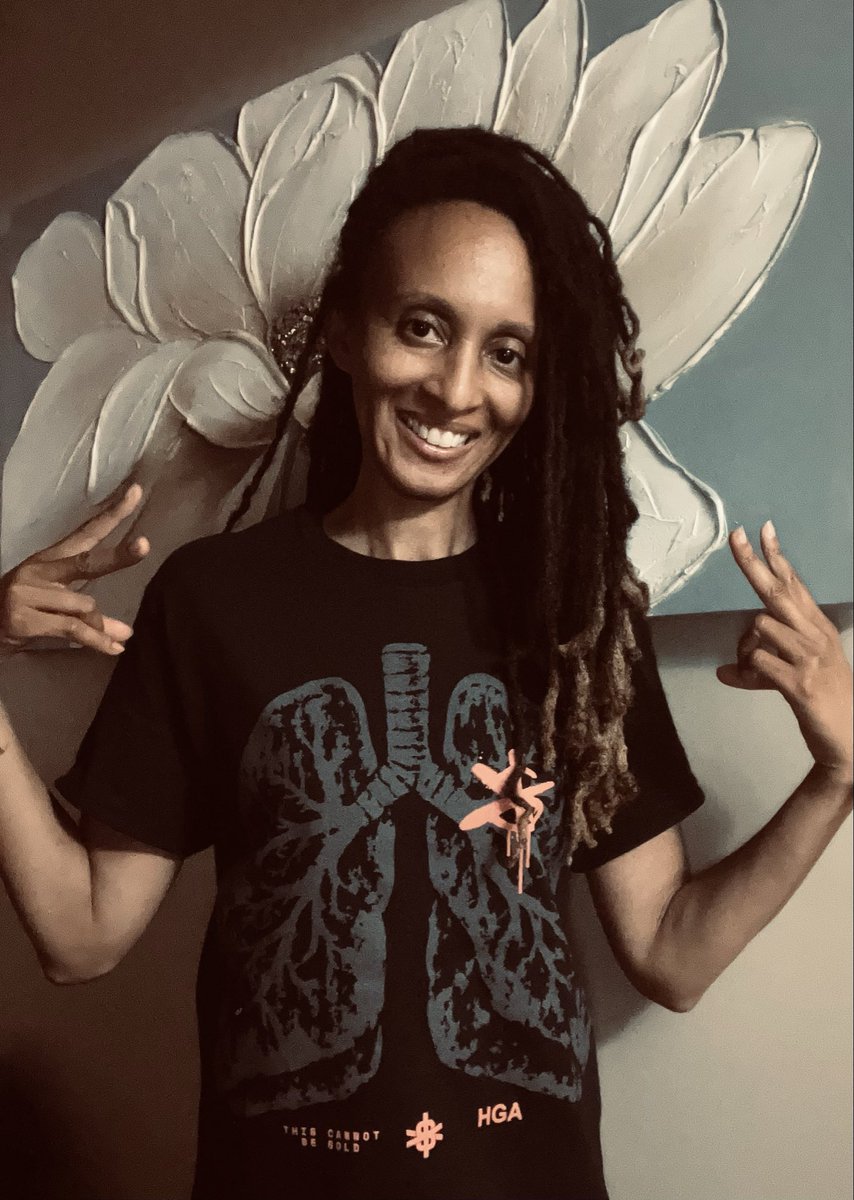 AnnaStyron1's tweet photo. A little bit of Heaven on Earth last night! 🙌🏾 Worship, community, and rocking out with Jesus... it doesn't get better. 💃🏾The Signal Tour was a phenomenal experience. Don't miss out—I even walked away with free merch! 🤩✨#kbsignaltour #worship #kingdom #concert #purpose https://t.co/SIUizACtrg