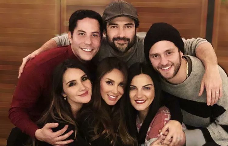 RBD24Horas tweet media