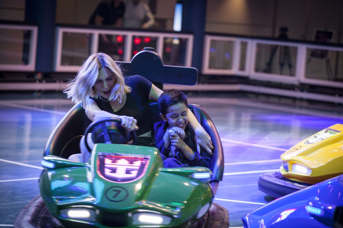 vodenlichj's tweet image. Experience thrills like never before onboard #QuantumOfTheSeas! 🌊🎢 From the exhilarating FlowRider to bumper car fun in SeaPlex, there's excitement around every corner. Contact me to book your next adventure and soak up unparalleled views from every room! 🚢✨ #RoyalCaribbean