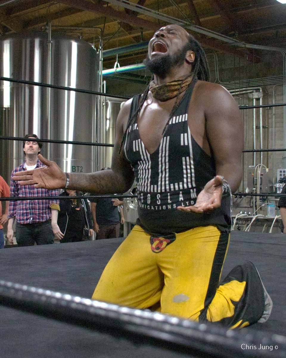 Rudo_Rampage's tweet image. Your Winner and The World's Worst Wrestler:  Suge D!
#wwwswwf #wrestling  @darksheikftf @SugarDunkerton