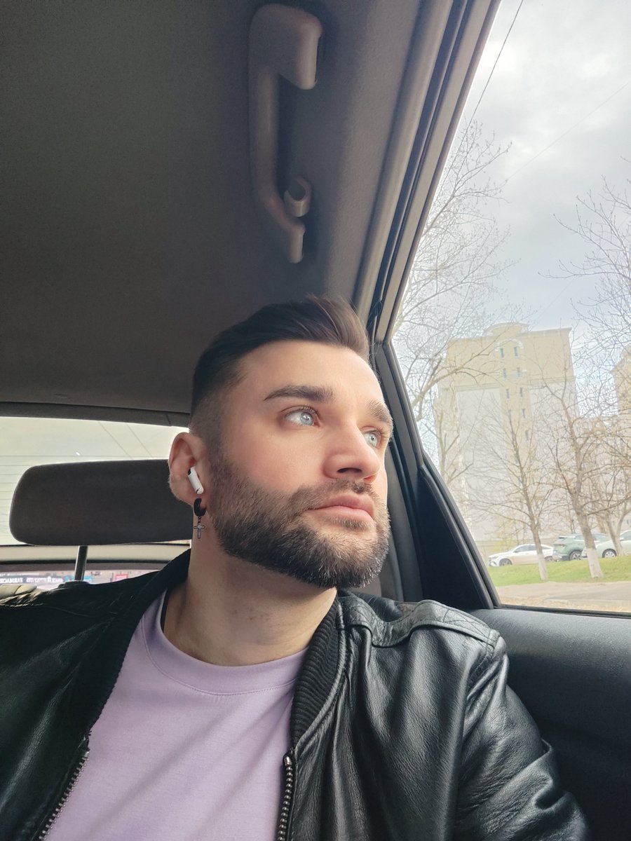 Slava tweet media