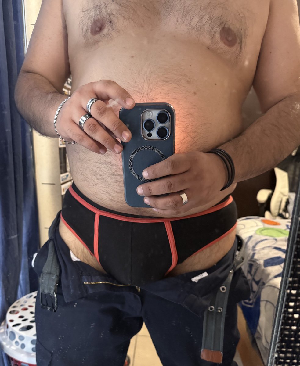 Lal0_VaM's tweet photo. Qué calor hace 🥵 https://t.co/UbSPC94Ass