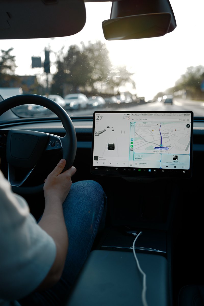 Teslahubs tweet media