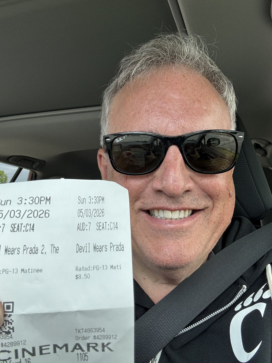 cincygreghoodin's tweet image. Yeah , I saw it .
And yeah, it was good .
#sundayincincy
#sundayvibes #cincyvibes #BearcatVibes #allforcincy #todoporcincy