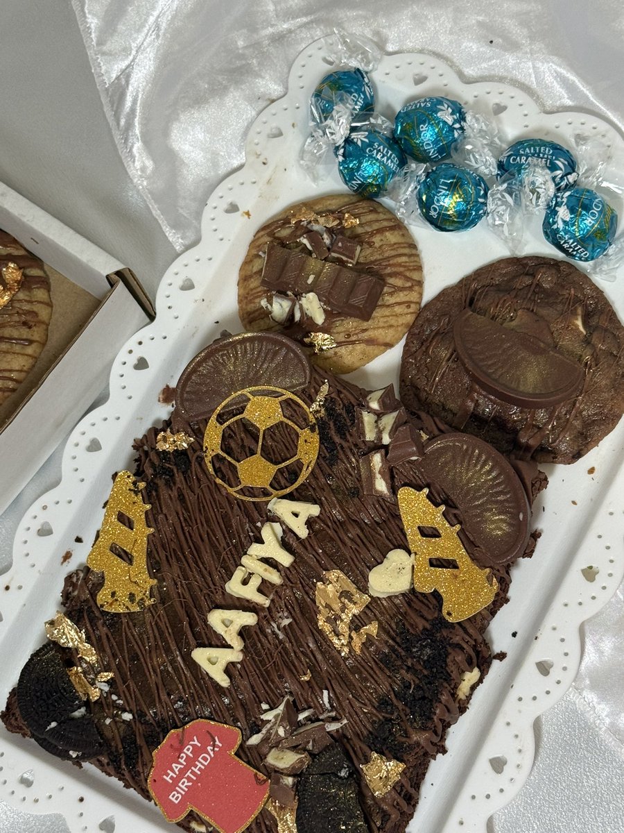 lemonbakes_x's tweet photo. United slab ❤️⚽️ https://t.co/54tAwiLr9T