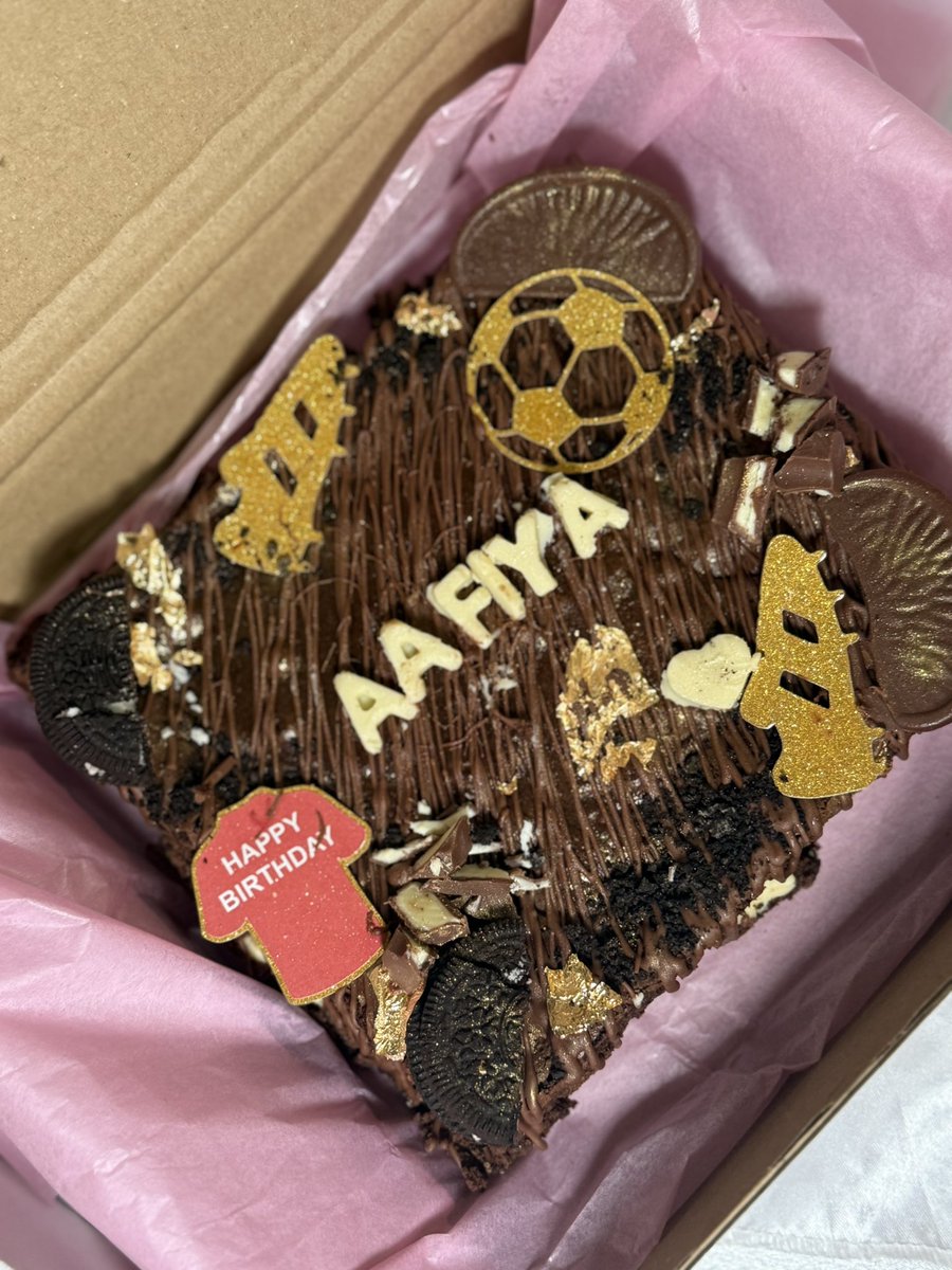 lemonbakes_x's tweet photo. United slab ❤️⚽️ https://t.co/54tAwiLr9T