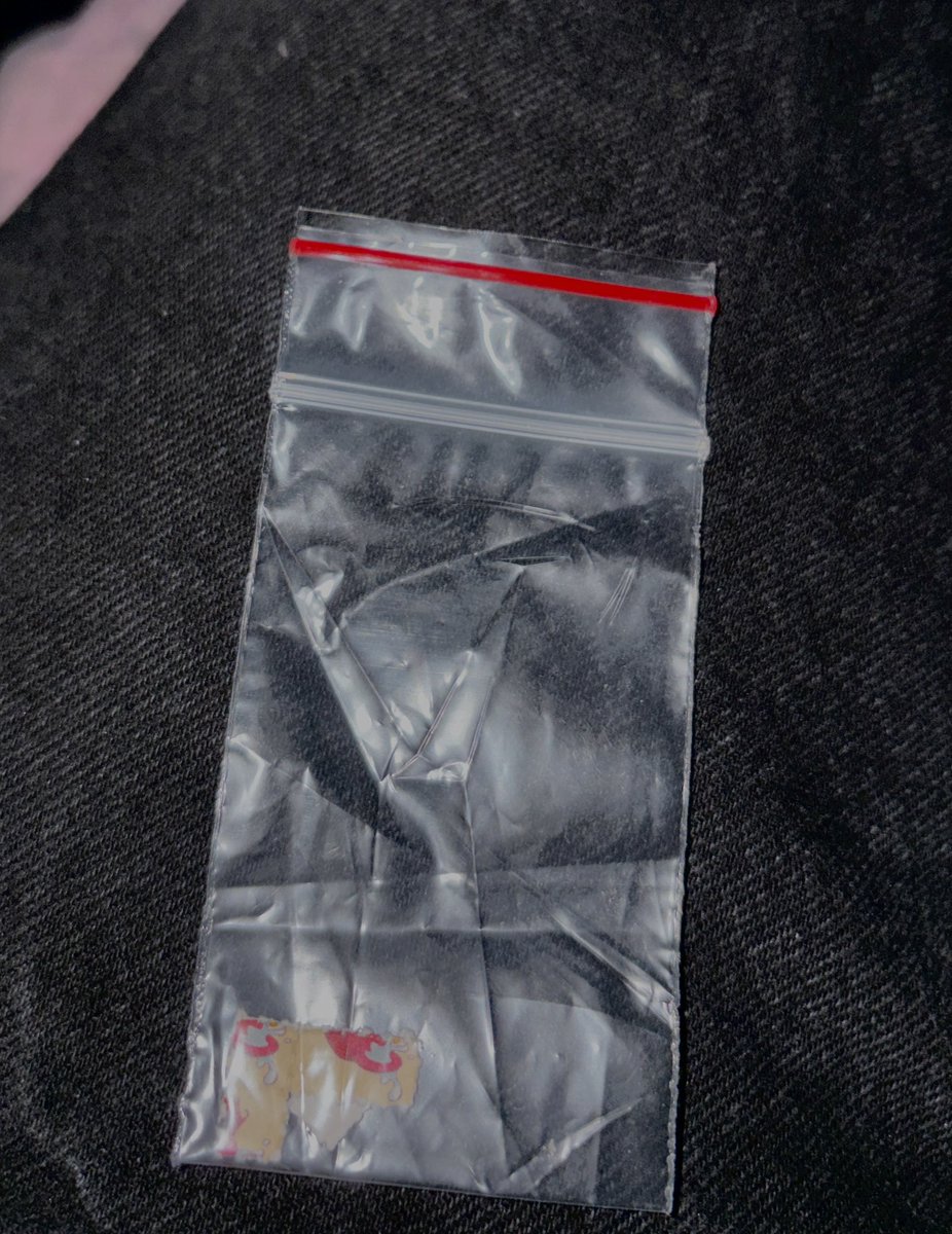 ketach4n's tweet photo. cant anyone make bojack flavored tabs or whut #drugtwt https://t.co/DXNTvtfNcg