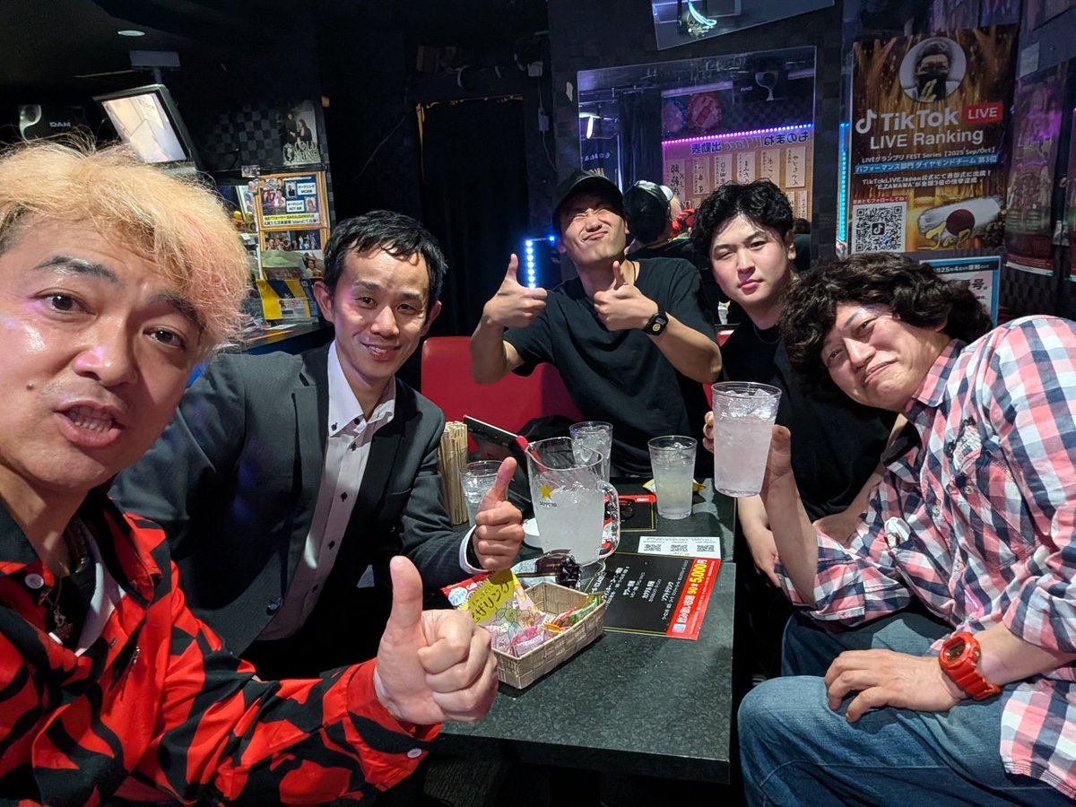 ものまね&ライブ Wface tweet media