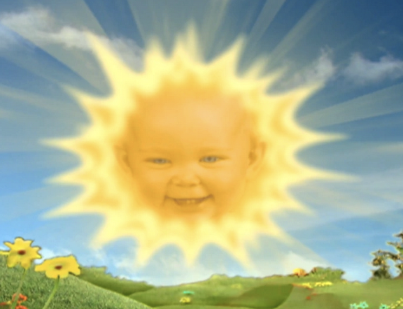 phealonyoffendr's tweet photo. Little known fact about @danielhowell, he auditioned 1996 for sun baby before the teletubbies premiere in 1997. Unfortunately, he didn't make the cut, which is how he ended up in vlogging. Which one do you guys prefer? #sundan #childofthesun #youaremysunshine https://t.co/YTyuit84GB